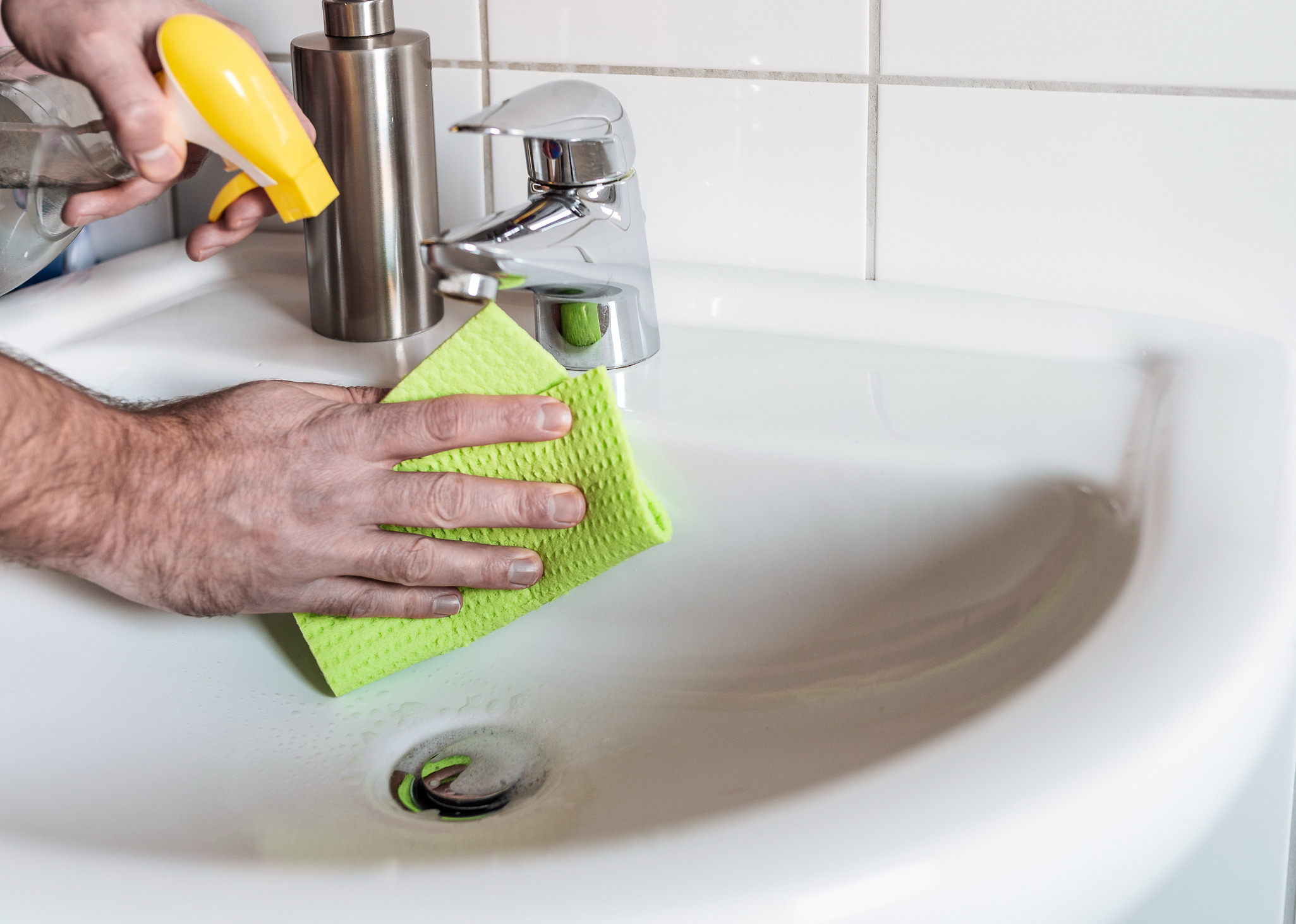 Comment nettoyer sa salle de bain efficacement?